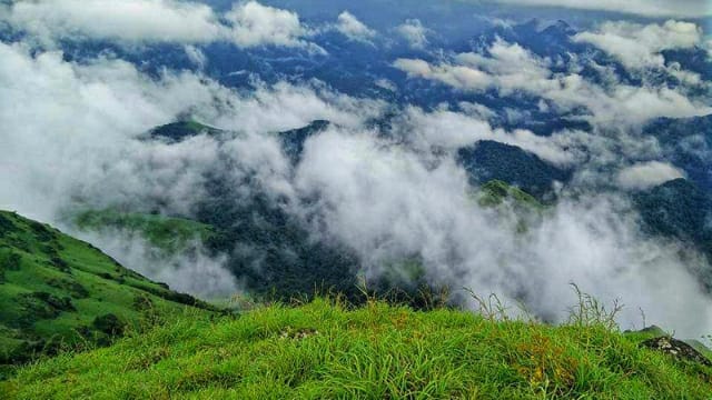 Tadiandamol Trek Coorg तड य ण डम ल ट र क