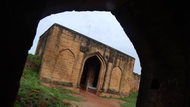 Ballarshah Fort