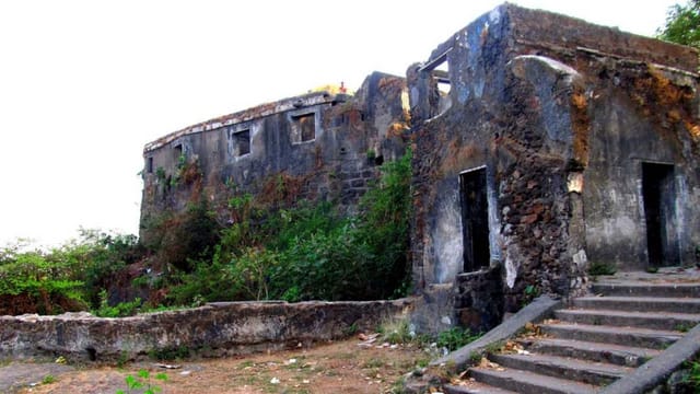 सायन किले का इतिहास  Sion Fort History